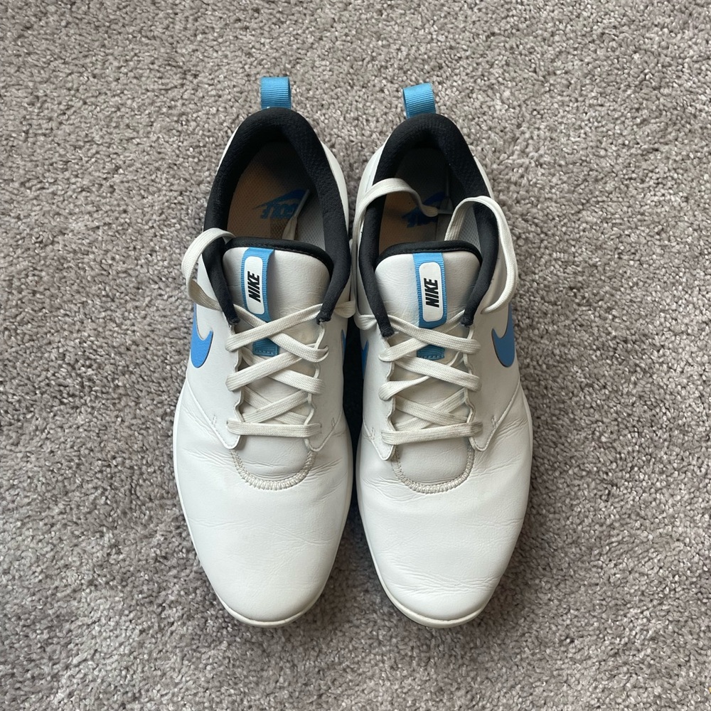 Nike Rosche Tour White/Carolina Blue